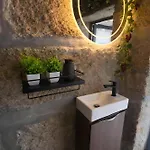 Villa Cão Vadio Wine&stay Carlao